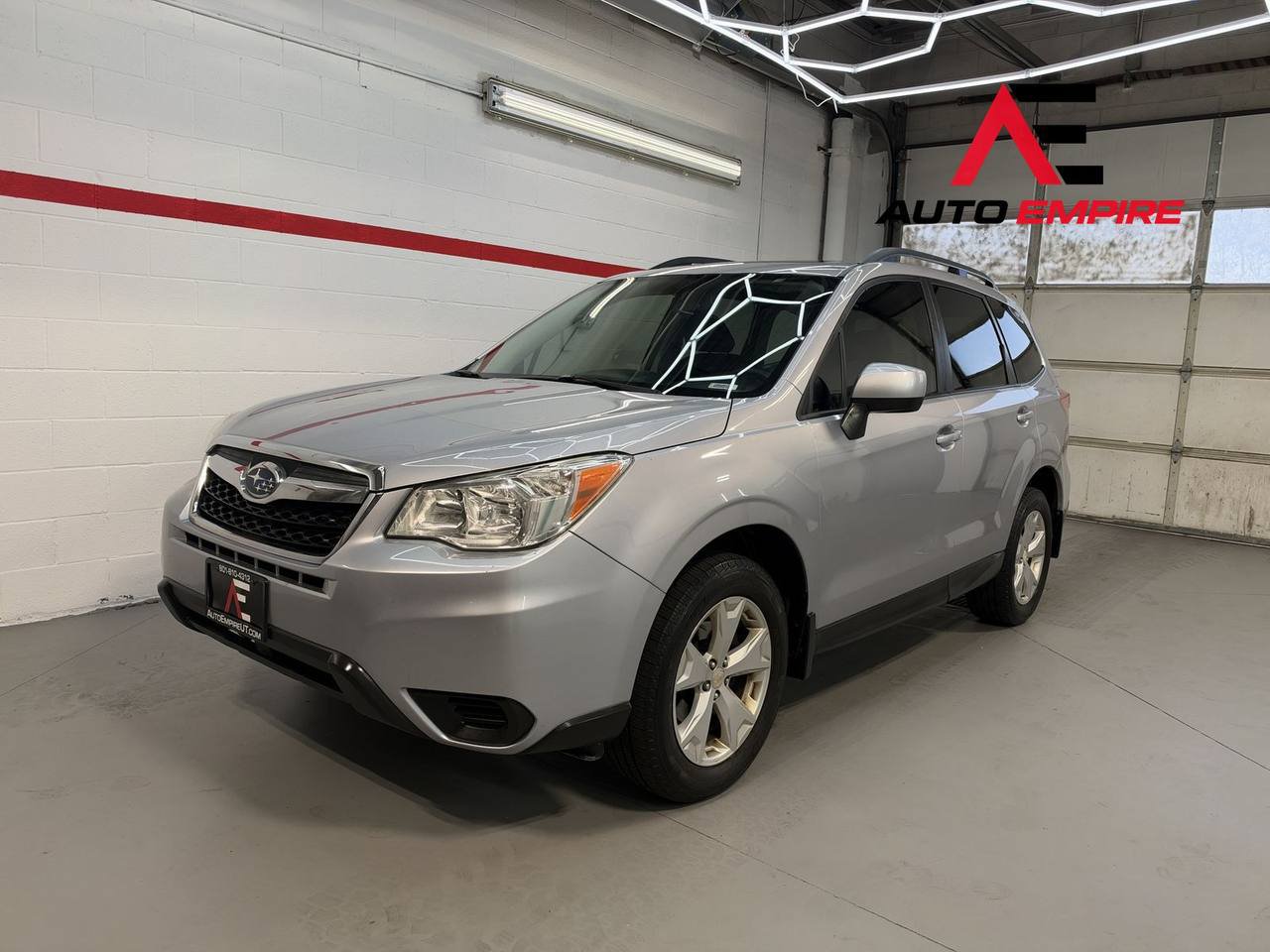Used 2016 Subaru Forester 2.5i Premium w/ All-Weather Package AWD/4WD image 1