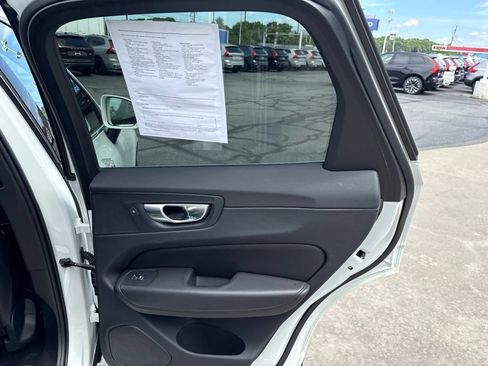 Certified 2023 Volvo XC60 B5 Core w/ Climate Package AWD/4WD image 37