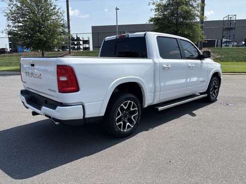 Used 2025 RAM 1500 Laramie w/ Sport Appearance Package AWD/4WD image 9