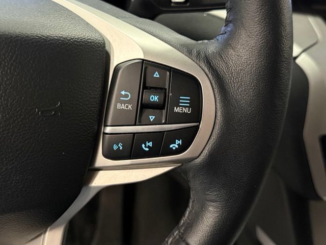Used 2023 Ford Explorer XLT w/ Equipment Group 202A AWD/4WD image 13