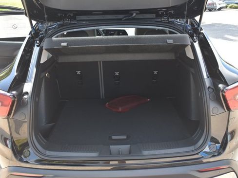 New 2026 Chevrolet Trax ACTIV w/ Driver Confidence Package FWD image 18