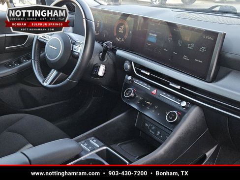 Used 2025 Hyundai Sonata SEL FWD image 32