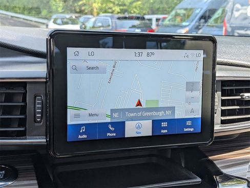 Used 2022 Ford Explorer Limited w/ Equipment Group 301A image 19