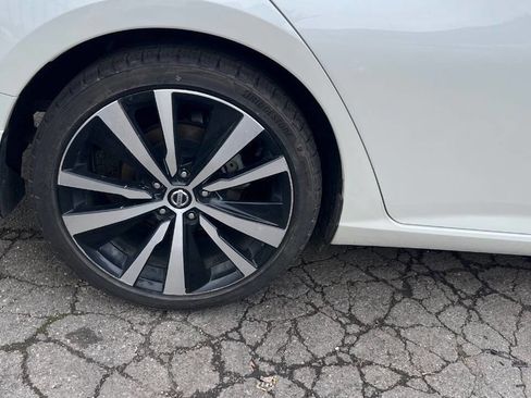 Used 2019 Nissan Altima 2.5 SR image 28
