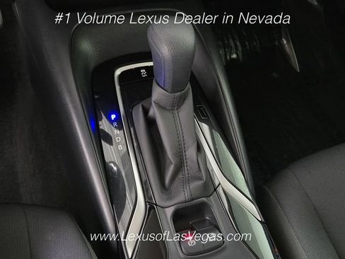 Used 2021 Toyota Corolla LE w/ LE Convenience Package FWD image 35