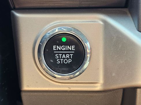 Used 2021 Ford F150 XLT w/ Equipment Group 302A High AWD/4WD image 26