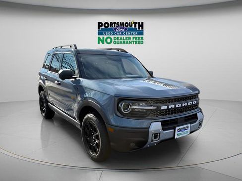 Used 2025 Ford Bronco Sport Badlands AWD/4WD image 1