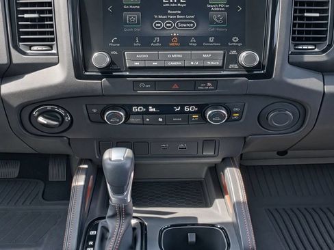 Used 2023 Nissan Frontier PRO-4X w/ Tow Package AWD/4WD image 22