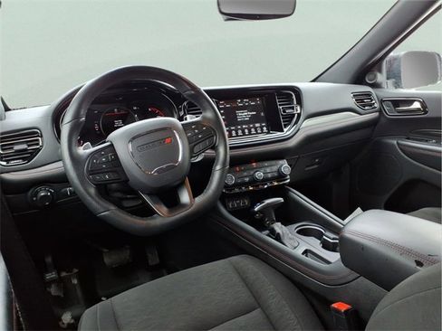 Used 2023 Dodge Durango GT w/ Blacktop Package image 9