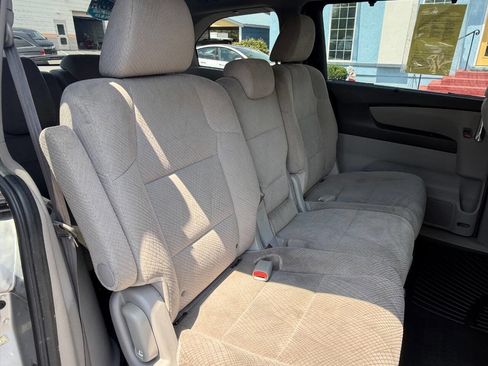 Used 2014 Honda Odyssey EX image 23