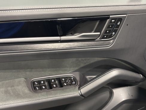 New 2026 Porsche Cayenne GTS AWD/4WD image 14