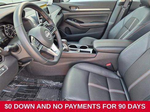 Used 2025 Nissan Altima 2.5 SR FWD image 23