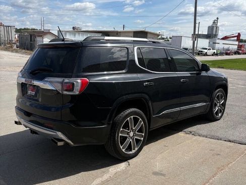 Used 2018 GMC Acadia Denali w/ Technology Package AWD/4WD image 5