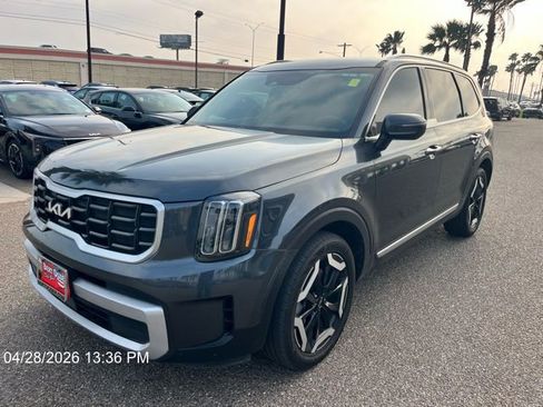 Used 2024 Kia Telluride S w/ S Sunroof Package FWD image 3