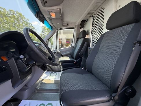 Used 2012 Mercedes-Benz Sprinter 2500 w/ Additional Battery Pkg image 12