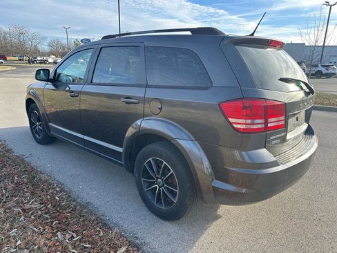 Used 2018 Dodge Journey SE w/ Popular Equipment Group image 11