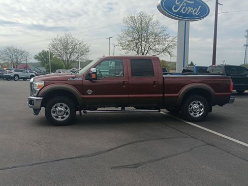 Used 2016 Ford F250 Lariat w/ Lariat Ultimate Package AWD/4WD image 10