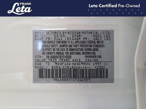 Used 2025 Nissan Sentra SR w/ SR Premium Package FWD image 26