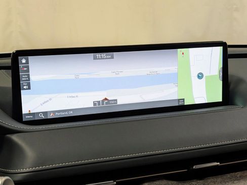 Used 2024 Genesis G80 image 38