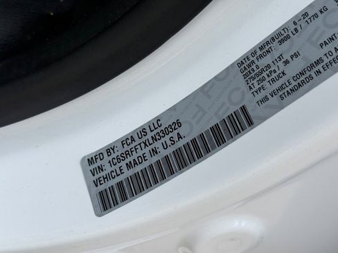 Used 2020 RAM 1500 Big Horn AWD/4WD image 11