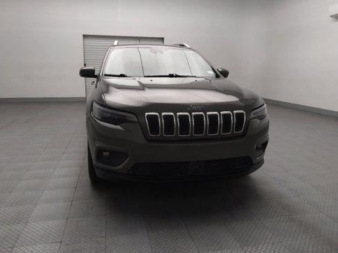 Used 2021 Jeep Cherokee Latitude Lux w/ Comfort/Convenience Group image 14