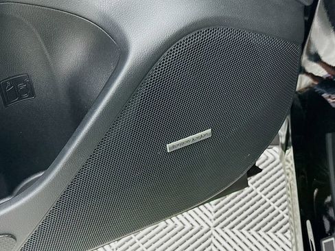 Used 2023 Subaru Forester Touring image 26