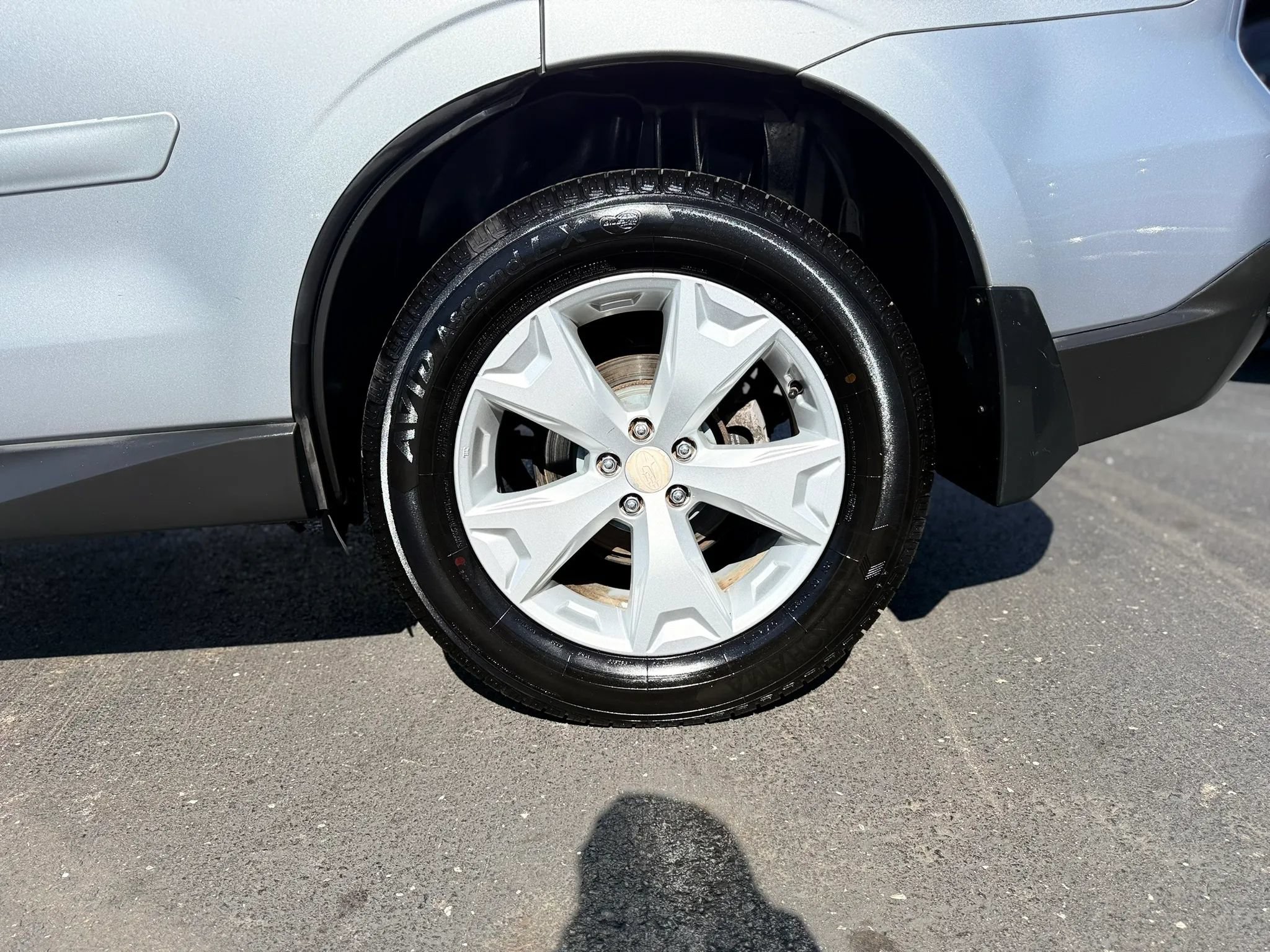 Used 2014 Subaru Forester 2.5i Limited AWD/4WD image 38