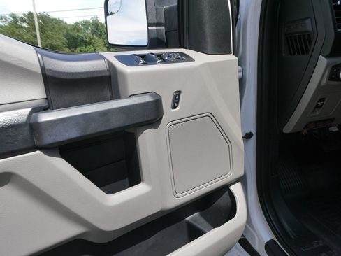 Used 2018 Ford F150 XL w/ Equipment Group 101A Mid RWD image 14