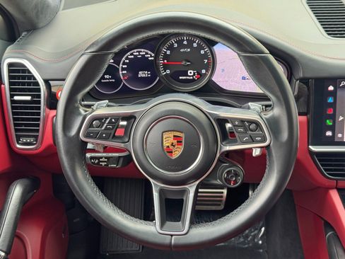 Used 2023 Porsche Cayenne GTS AWD/4WD image 24