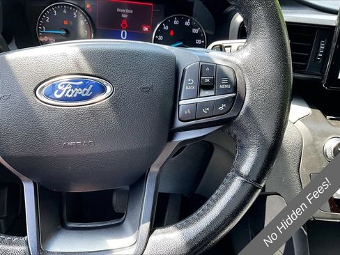 Used 2020 Ford Explorer XLT AWD/4WD image 16