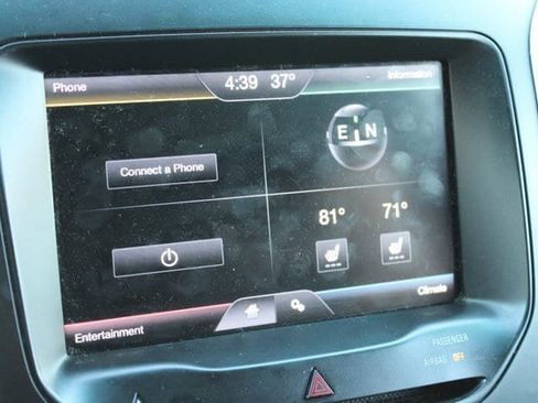 Used 2014 Ford Explorer XLT w/ Equipment Group 202A image 10