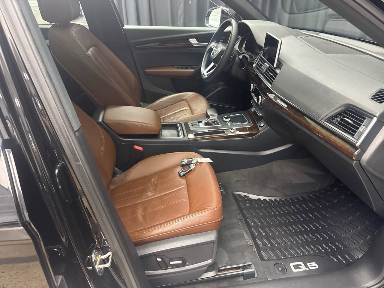 Used 2018 Audi Q5 2.0T Premium Plus AWD/4WD image 35