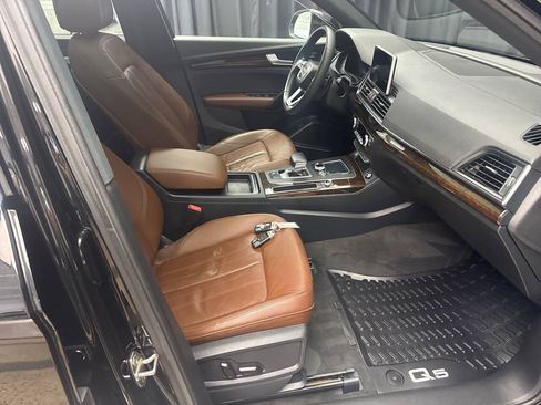 Used 2018 Audi Q5 2.0T Premium Plus AWD/4WD image 35
