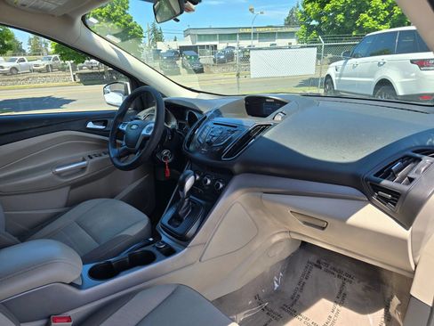 Used 2014 Ford Escape SE AWD/4WD image 10