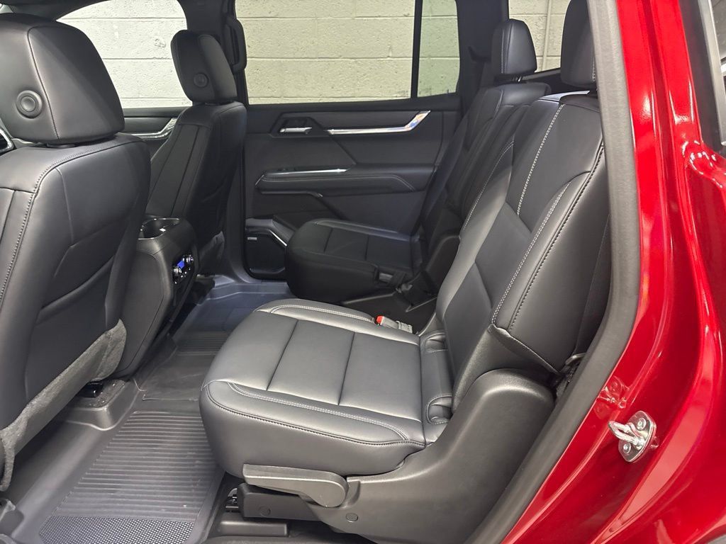 New 2027 GMC Acadia Elevation w/ Black Edition AWD/4WD image 20