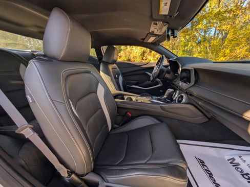 Used 2023 Chevrolet Camaro LT w/ RS Package image 42