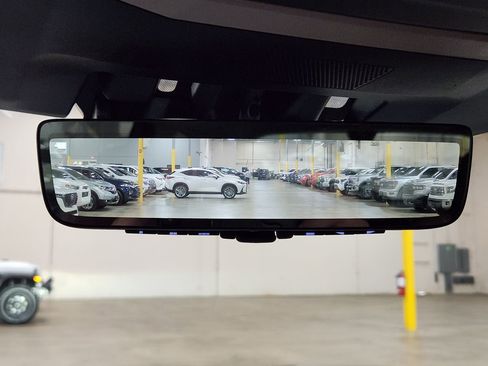 Used 2023 Subaru Ascent Touring image 37