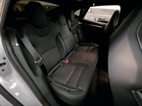 Used 2025 Tesla Model S Plaid image 30
