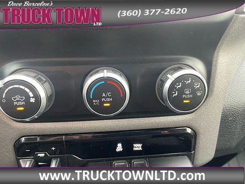 Used 2019 RAM 1500 Tradesman w/ SXT Appearance Group AWD/4WD image 22