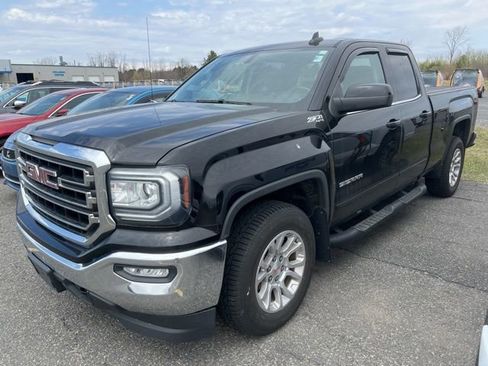 Used 2019 GMC Sierra 1500 SLE w/ SLE Value Package AWD/4WD image 1