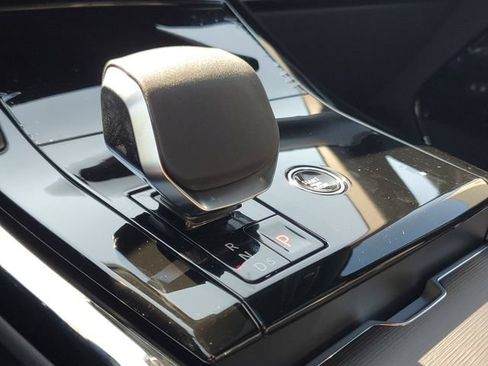 New 2025 Land Rover Range Rover Sport SE AWD/4WD image 32