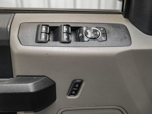 Used 2022 Ford F250 XL w/ STX Appearance Package image 42