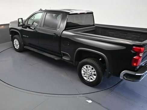 Used 2024 Chevrolet Silverado 2500 LT AWD/4WD image 15