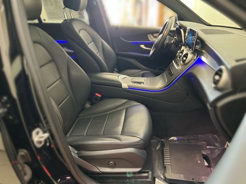 Used 2022 Mercedes-Benz GLC 300 4MATIC image 25