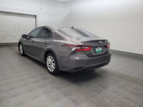 Used 2021 Toyota Camry LE w/ Carpet Mat Package (TMS) FWD image 5