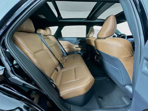 New 2026 Toyota Crown Signia AWD/4WD image 29