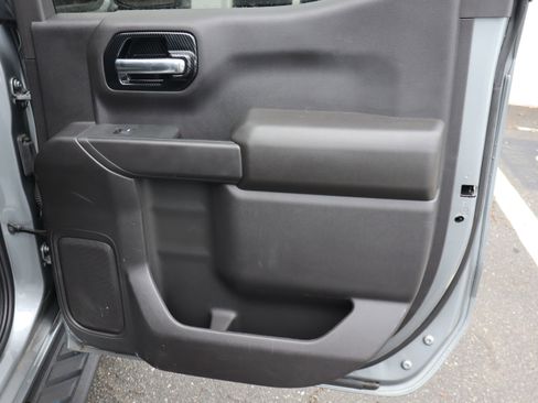 Used 2024 Chevrolet Silverado 1500 Custom Trail Boss w/ LPO, Dark Essentials Package image 32