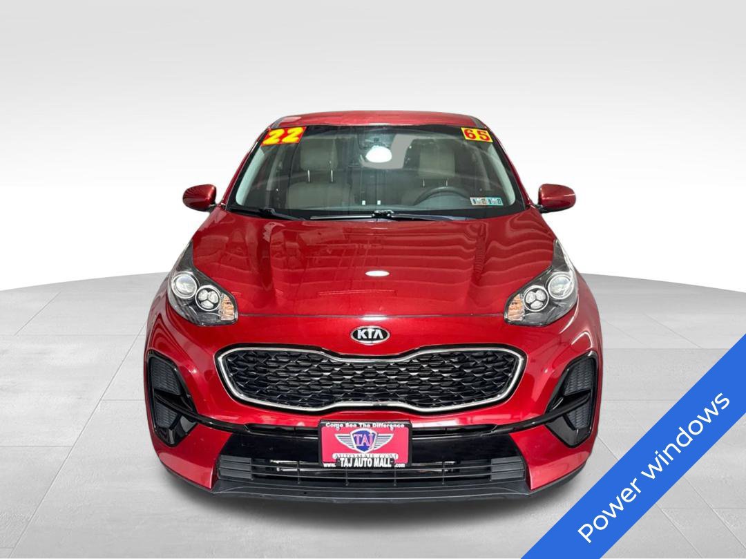 Used 2022 Kia Sportage LX FWD image 2