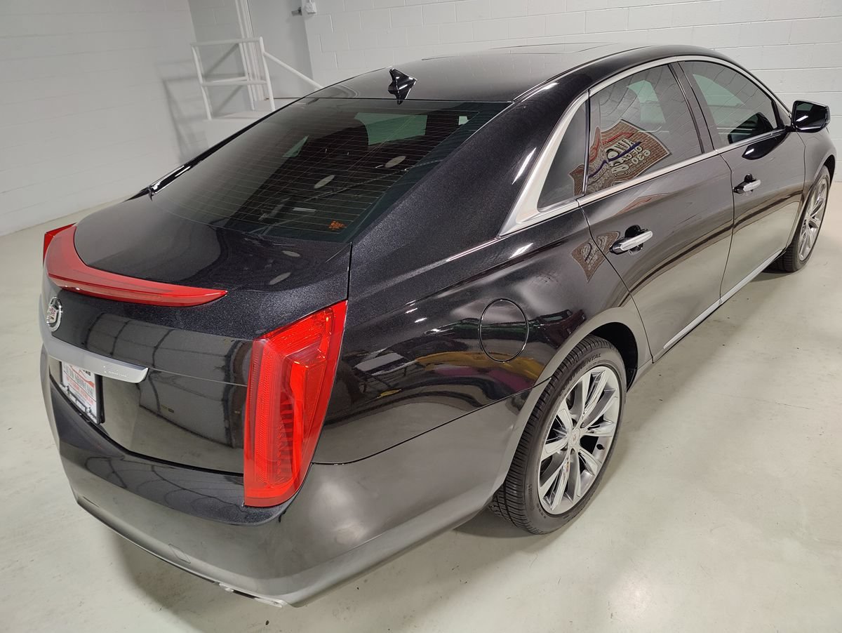 Used 2013 Cadillac XTS Luxury w/ Driver Awareness Package AWD/4WD image 6