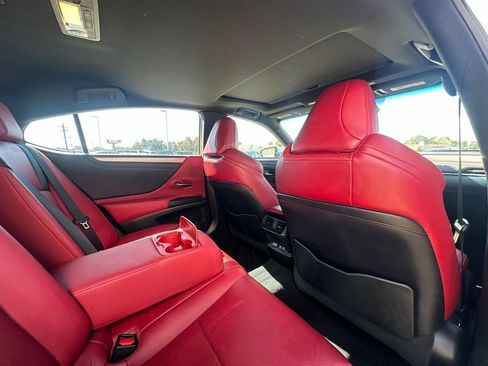 Used 2021 Lexus ES 350 F Sport image 24